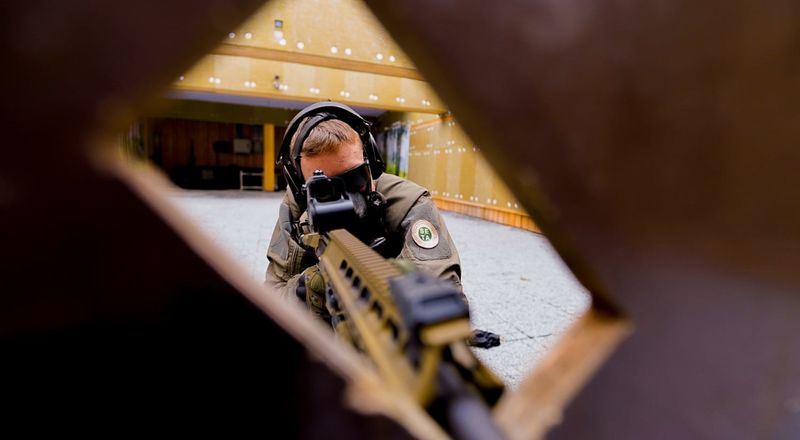 Titelbild Technisch fundiertes Justieren und Einschießen von Langwaffen